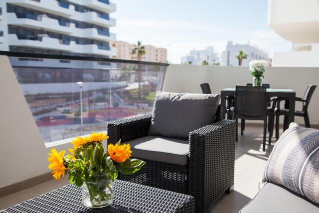 Bahia Apartment Arenales del Sol Ngoại thất bức ảnh