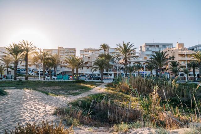 Bahia Apartment Arenales del Sol Ngoại thất bức ảnh
